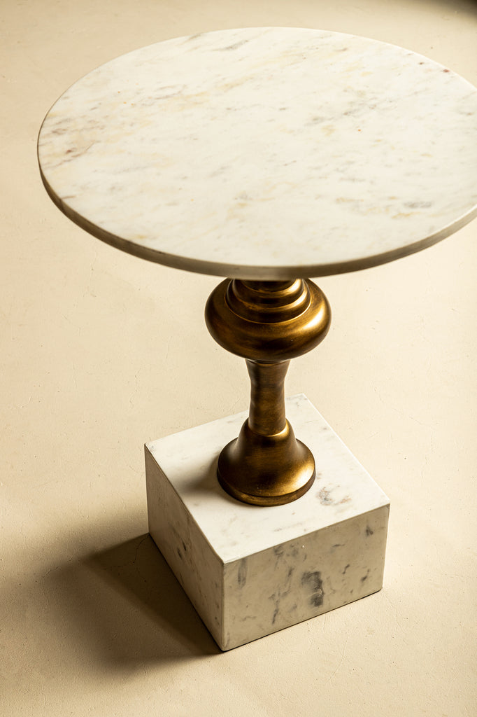 Alano White Marble side table w alu gold table leg