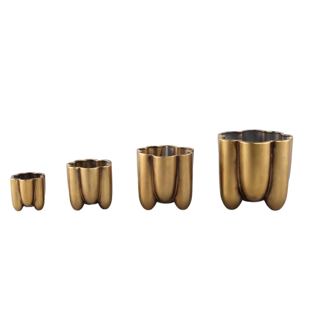 Batika Gold ceramic pot thick ribbed M