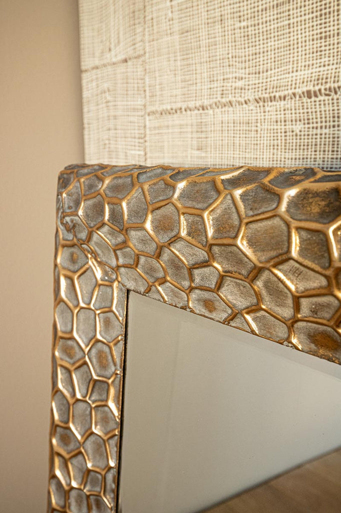 Ertas Gold iron mirror with pattern rectangle