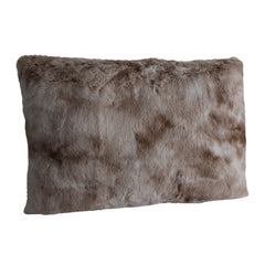 Linde Beige faux fur cushion rectangle