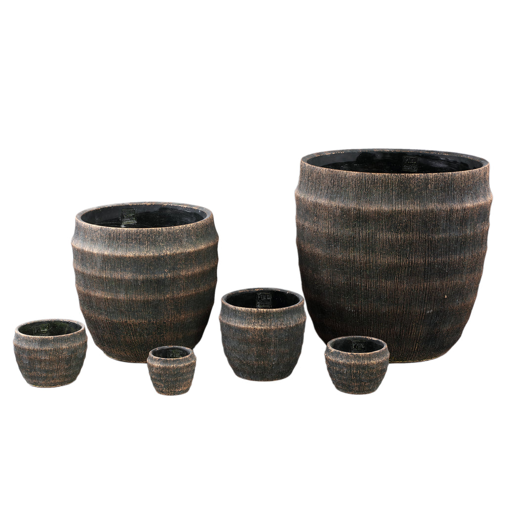 Sary Black cement pot round with gold finish S