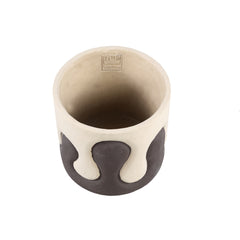 Shelomi Brown round cement pot cream drip L